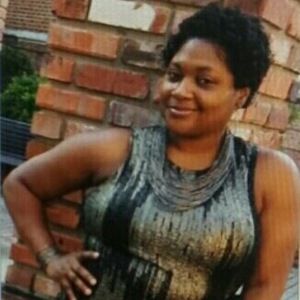 Meet your Posher, Ledora